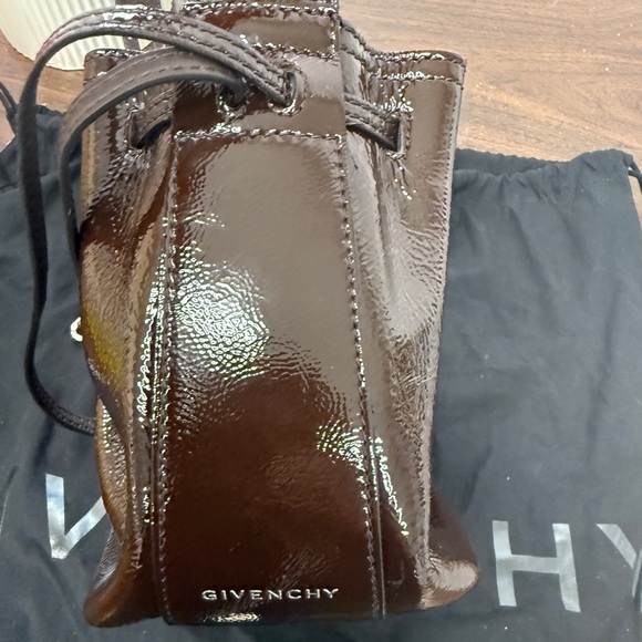 Givenchy Small Pumpkin Drawstring Leather Bucket Bag in Ebony NWT - Picture 9 of 11